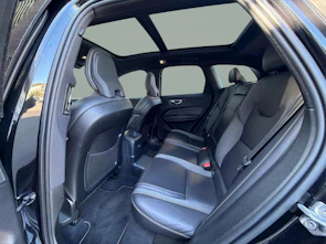 image du véhicule VOLVO XC60 2.0 T6 TE R-Design eAWD