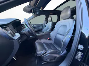 VOLVO XC60 2.0 T6 TE R-Design eAWD