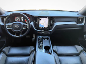 image du véhicule VOLVO XC60 2.0 T6 TE R-Design eAWD