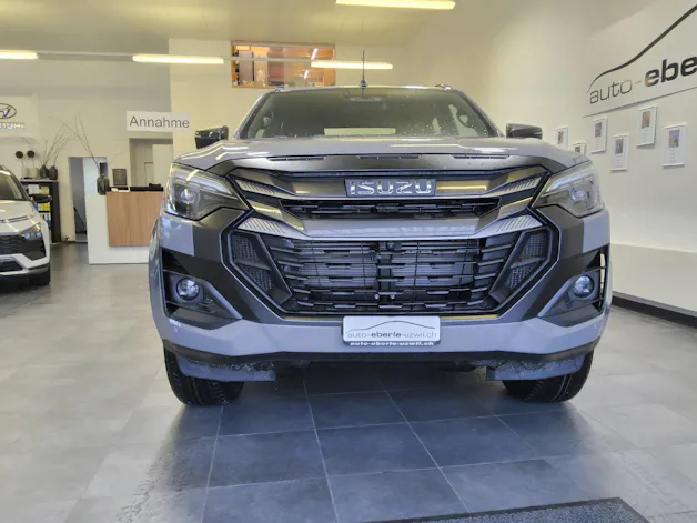 ISUZU D-Max Crew Pick-up 2.2 DDi Nitro Sport 4x4