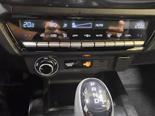 ISUZU D-Max Crew Pick-up 2.2 DDi Nitro Sport 4x4