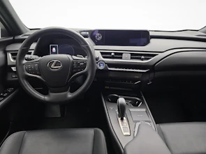 Fahrzeugbild LEXUS UX 300e Excellence