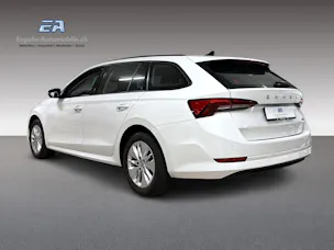 SKODA Octavia Combi 1.0 TSI Ambition DSG