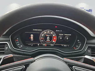 AUDI RS4 Avant 2.9 V6 TFSI quattro T-Tronic