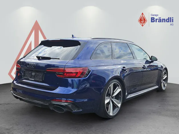AUDI RS4 Avant 2.9 V6 TFSI quattro T-Tronic