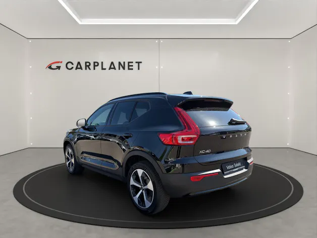 VOLVO XC40 2.0 B4 MH Plus Dark