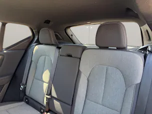 VOLVO XC40 2.0 B4 MH Plus Dark