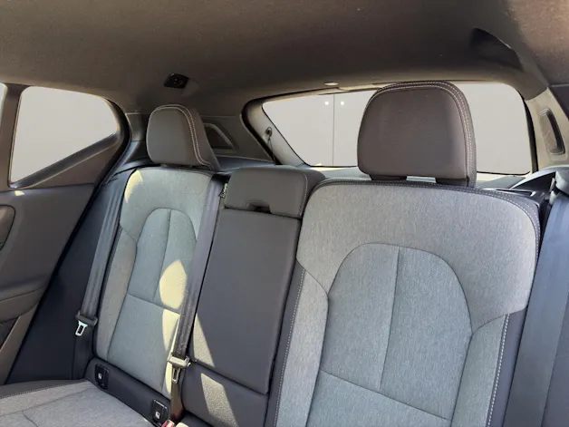 VOLVO XC40 2.0 B4 MH Plus Dark