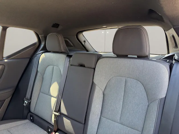 VOLVO XC40 2.0 B4 MH Plus Dark