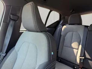 VOLVO XC40 2.0 B4 MH Plus Dark