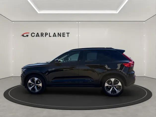VOLVO XC40 2.0 B4 MH Plus Dark