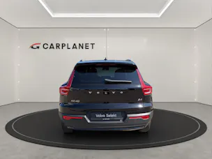 VOLVO XC40 2.0 B4 MH Plus Dark