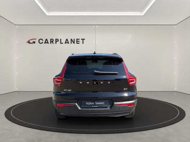 VOLVO XC40 2.0 B4 MH Plus Dark