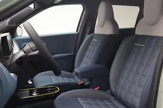 https://vehicle.imgix.net/4440692/faa2addd-a7c6-4ce1-9fff-ccd29f9c9d30.JPG