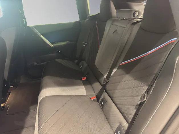 BMW iX xDrive60