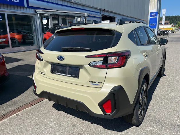 Subaru Crosstrek 2.0i e-Boxer Luxury