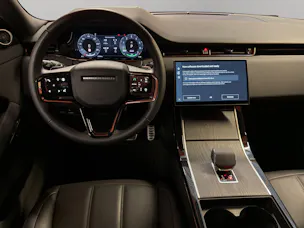 Land Rover Range Rover Evoque 1.5 T 270e Dynamic SE