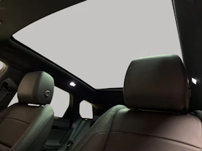 immagine del veicolo LAND ROVER Range Rover Evoque 1.5 T 270e Dynamic SE