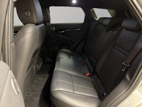https://vehicle.imgix.net/4440755/e2d3fe9b-ae3e-4b93-8898-b2e780e816a3.jpg