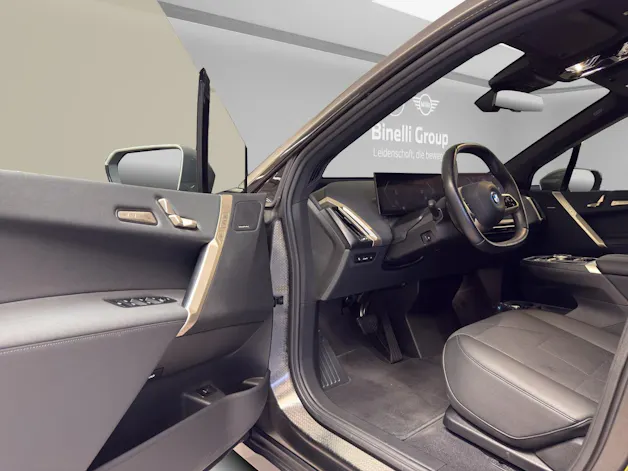 BMW iX xDrive50