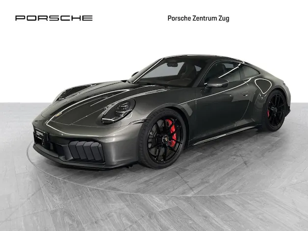 PORSCHE 911 Carrera 4 GTS