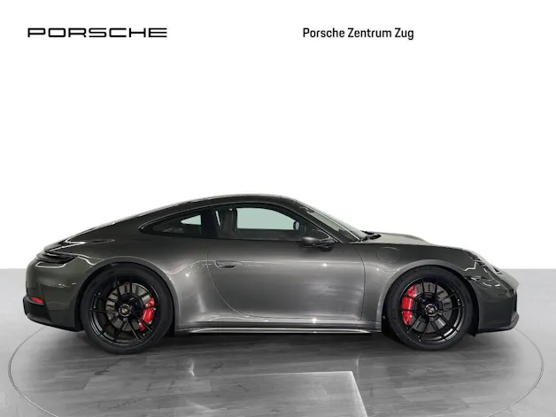 PORSCHE 911 Carrera 4 GTS