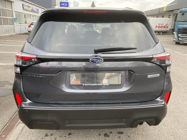 Subaru Forester Station 2.0i e-Boxer Luxury