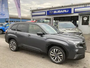 Subaru Forester Station 2.0i e-Boxer Luxury