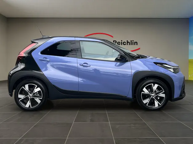 Toyota Aygo X 1.5 VVT-i HSD Trend