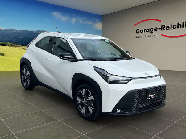Toyota Aygo X 1.5 VVT-i HSD Comfort