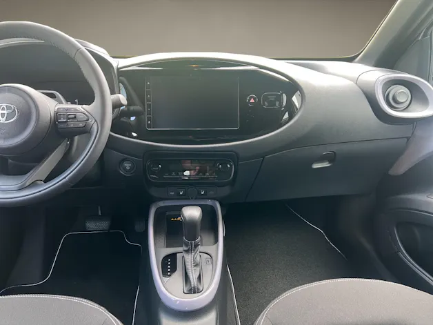 Toyota Aygo X 1.5 VVT-i HSD Trend
