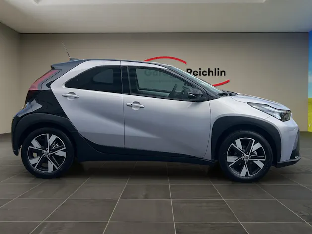 Toyota Aygo X 1.5 VVT-i HSD Trend