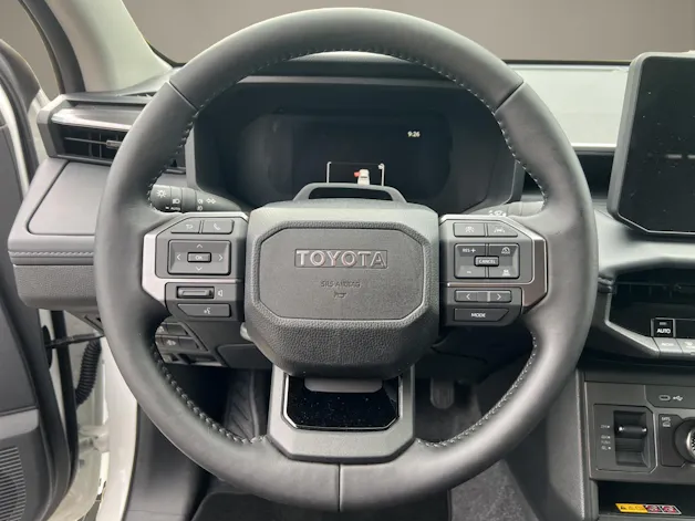 Toyota Hilux Double Cab.-Pick-up 2.8 D-4D MHEV 204 Style
