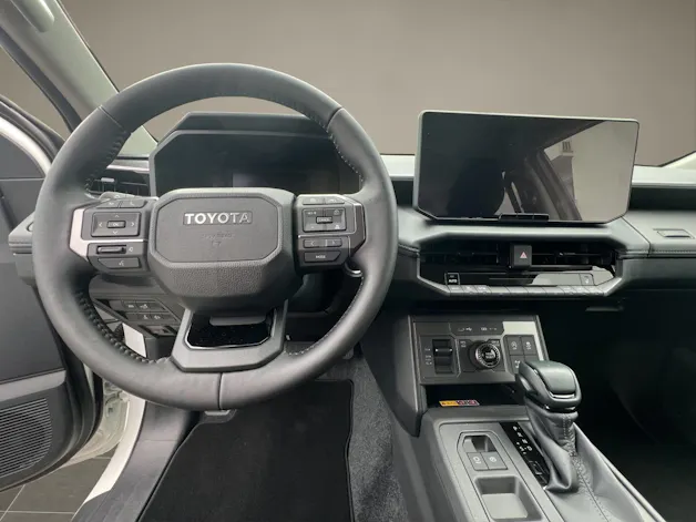 Toyota Hilux Double Cab.-Pick-up 2.8 D-4D MHEV 204 Style