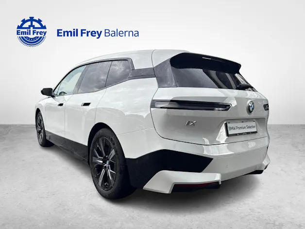 BMW iX xDrive50