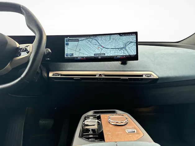 BMW iX xDrive50