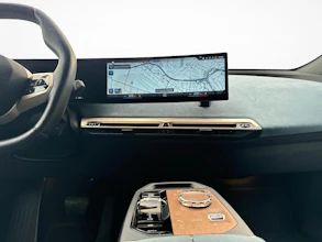 https://vehicle.imgix.net/4440879/8d457249-bb07-4bbf-b9e1-c41d5698688e.jpg