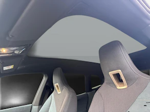 https://vehicle.imgix.net/4440879/e35f59fc-b187-47be-973a-d4b735ebe87a.jpg