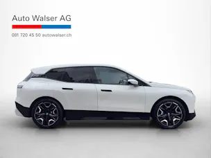 BMW iX xDrive40