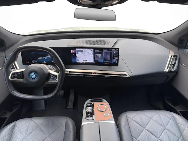 BMW iX xDrive40