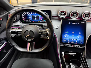 MERCEDES-BENZ C 200 AMG Line