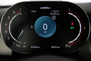 Fahrzeugbild MINI Cabrio F57 2.0i John Cooper Works SAG