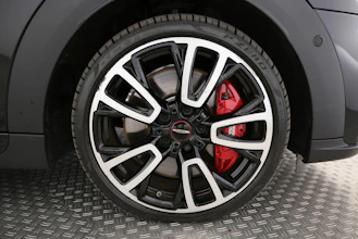 https://vehicle.imgix.net/4440927/5c87ac5a-ae01-4bf1-8d3c-46a1686ddadb.jpg