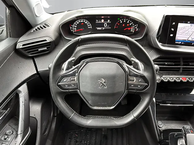 PEUGEOT 2008 1.2 PureTech 130 Allure