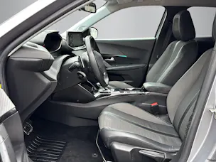 PEUGEOT 2008 1.2 PureTech 130 Allure