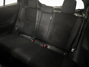 https://vehicle.imgix.net/4440947/39cea746-17ad-43b2-9634-3fadd2c0eee7.jpg
