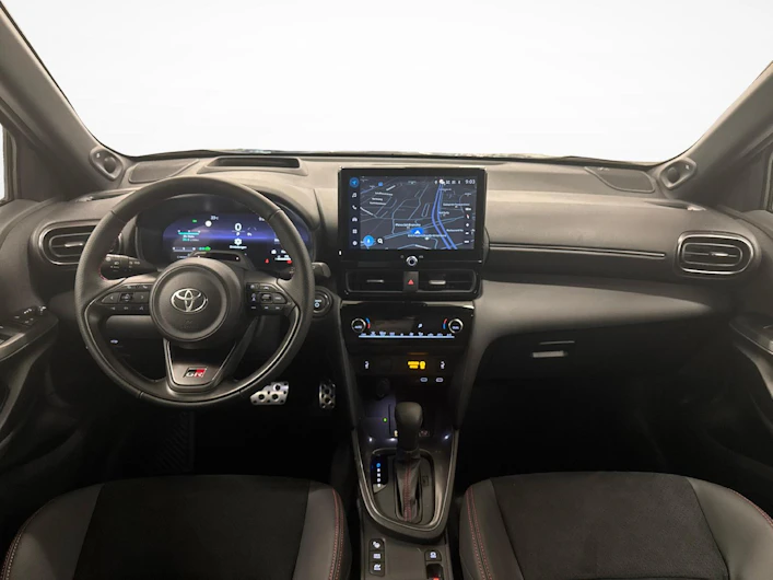 Fahrzeugbild TOYOTA YARIS CROSS
