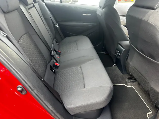 Toyota Corolla Touring Sports 1.8 HSD Comfort