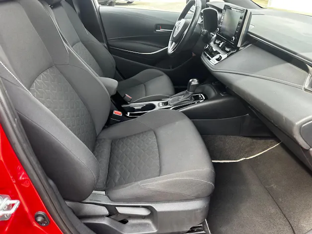 Toyota Corolla Touring Sports 1.8 HSD Comfort