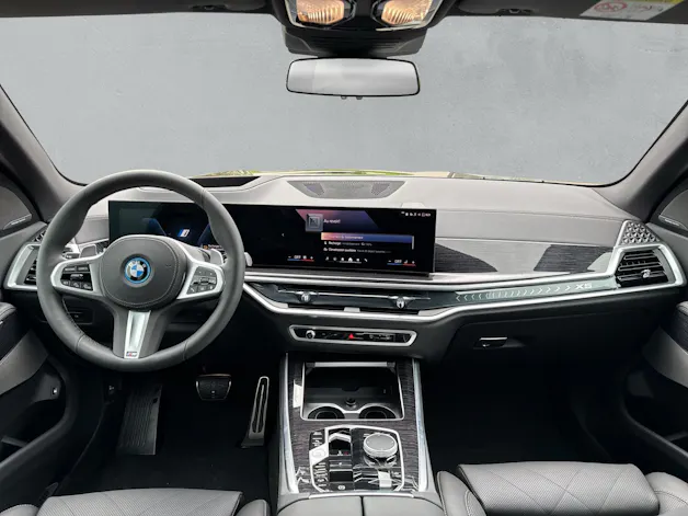 BMW X5 50e M Sport Pro xDrive G05 (CH) AHK ** M Carbonschwarz métallisé **